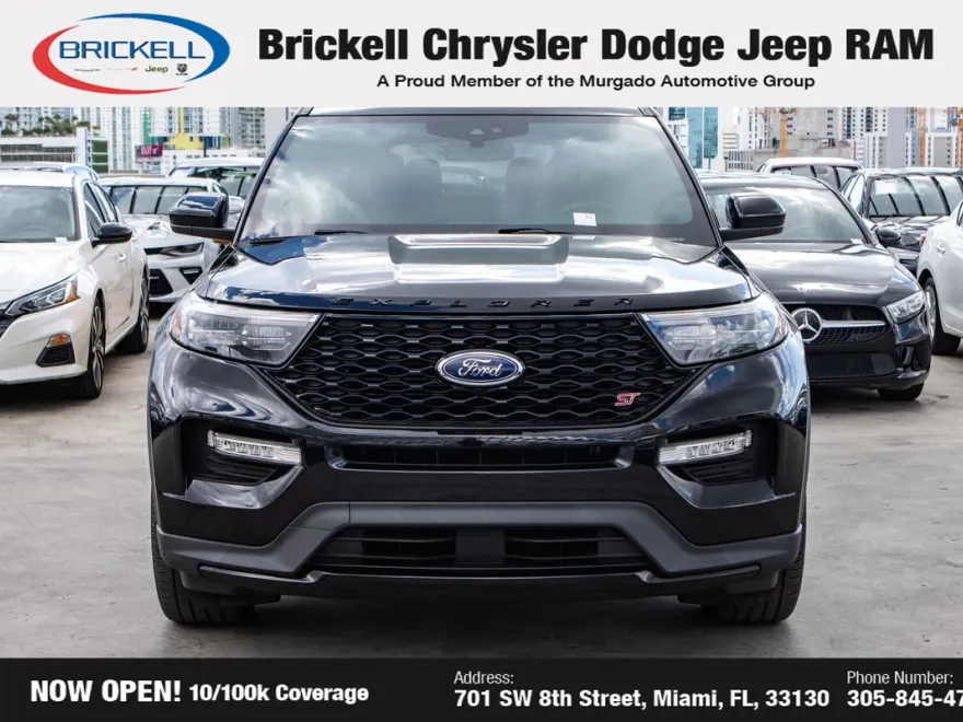 2022 Ford Explorer ST photo 1