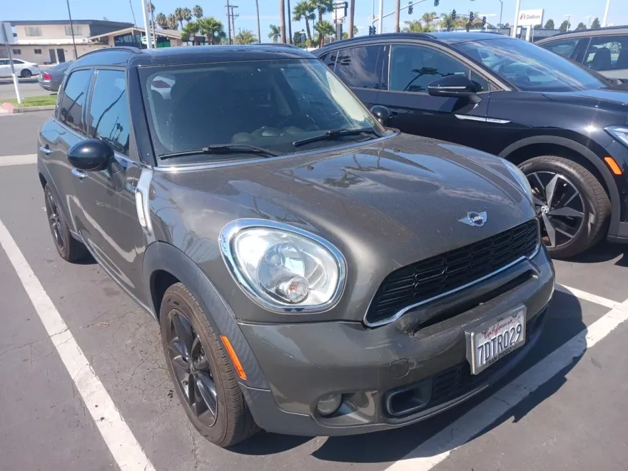 2014 Mini Countryman S photo 1