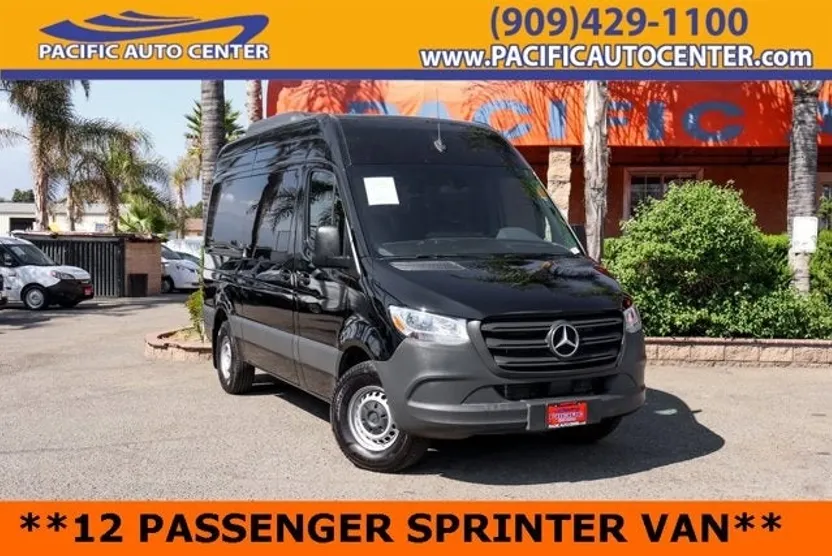 2024 Mercedes Benz Sprinter 2500 144 WB photo 1