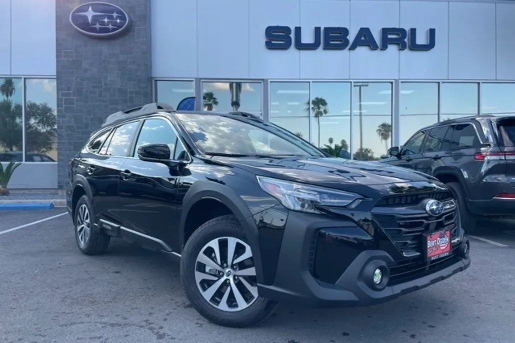 2025 Subaru Outback Premium photo 1