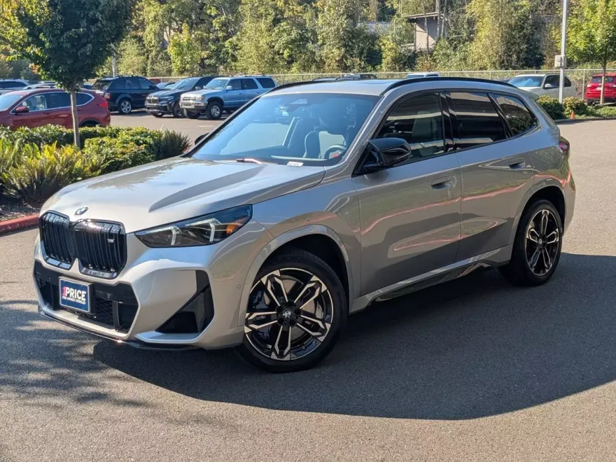 2025 Bmw X1 M35i photo 1