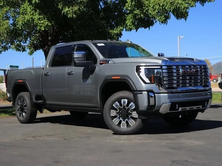 2025 Gmc Sierra 3500 HD Denali photo 1