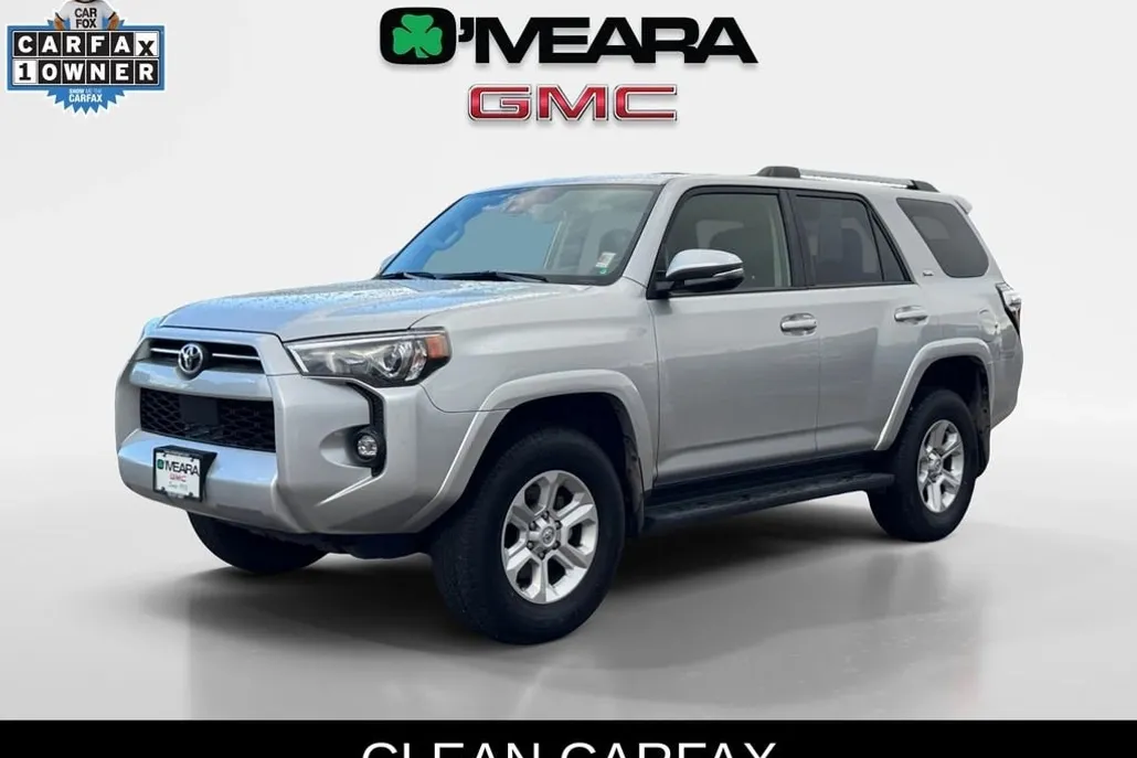 2024 Toyota 4Runner SR5 Premium photo 1