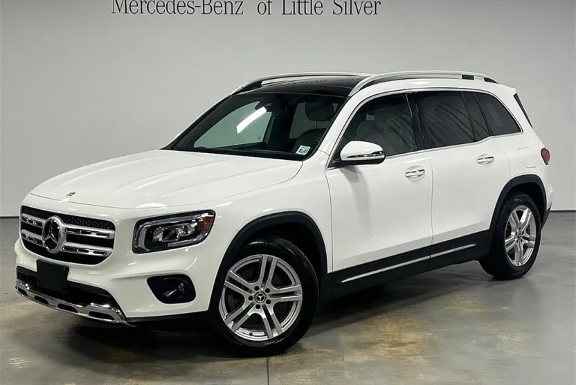 2022 Mercedes Benz GLB 250 4MATIC photo 1
