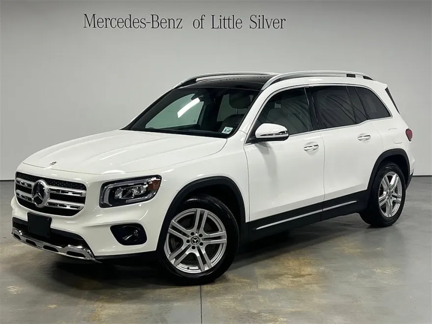 2022 Mercedes Benz GLB 250 4MATIC photo 1