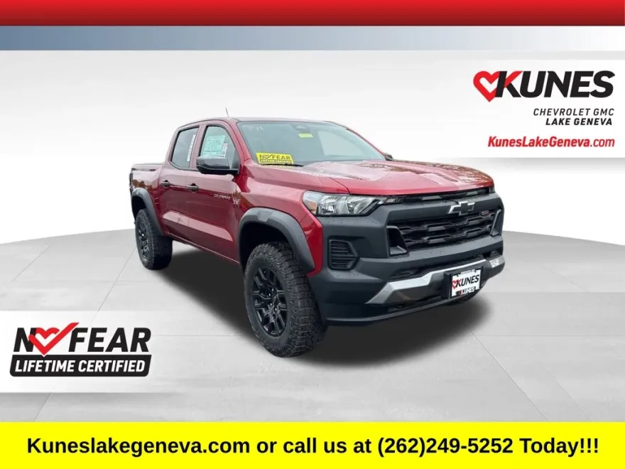 2025 Chevrolet Colorado Trail Boss photo 1