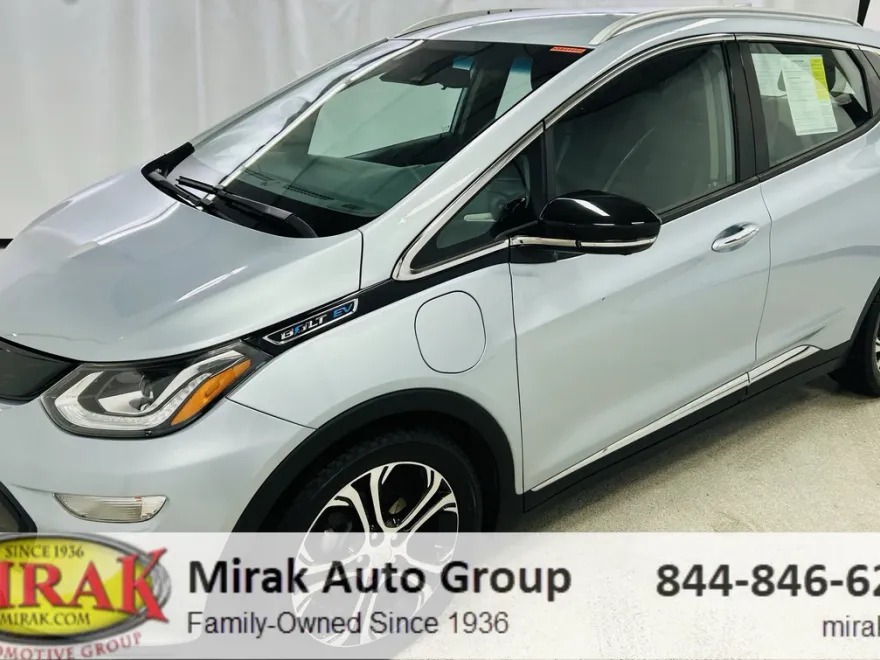 2017 Chevrolet Bolt EV Premier photo 1