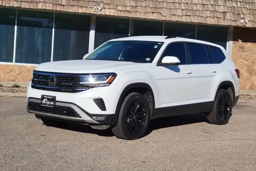 2022 Volkswagen Atlas V6 SE Technology photo 1