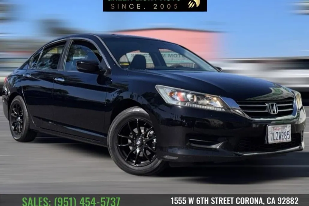 2015 Honda Accord LX photo 1
