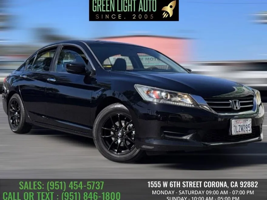 2015 Honda Accord LX photo 1