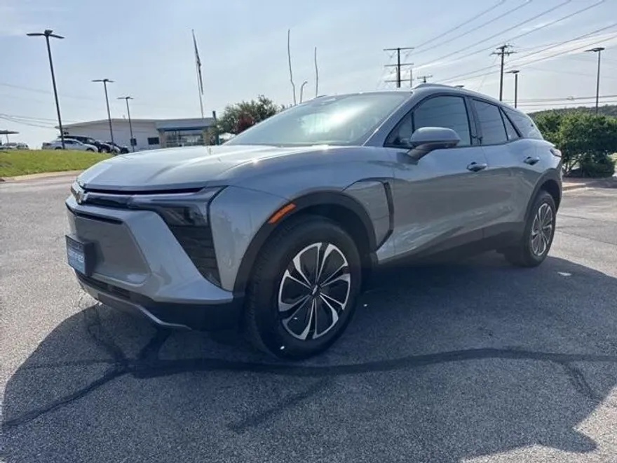 2024 Chevrolet Blazer EV photo 1