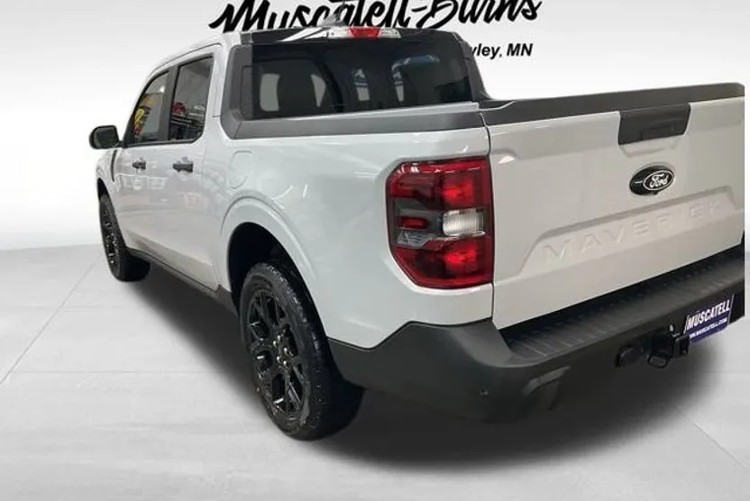 2025 Ford Maverick XLT photo 1