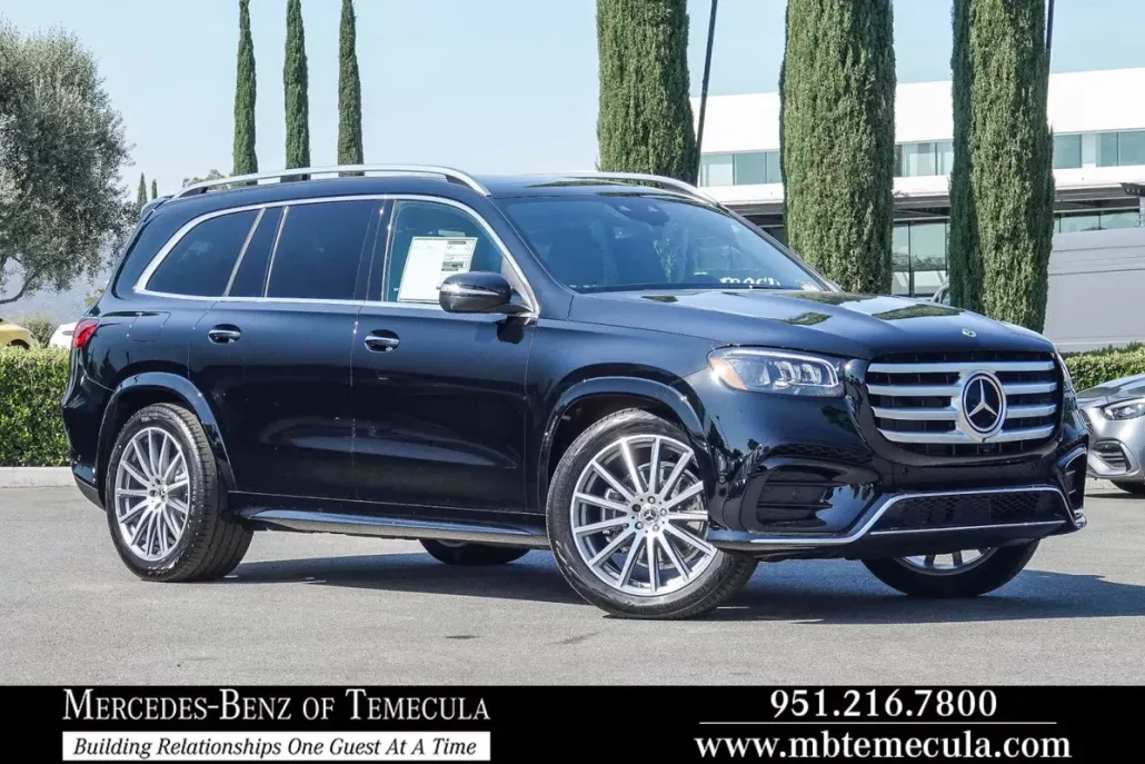 2025 Mercedes Benz GLS 450 4MATIC photo 1