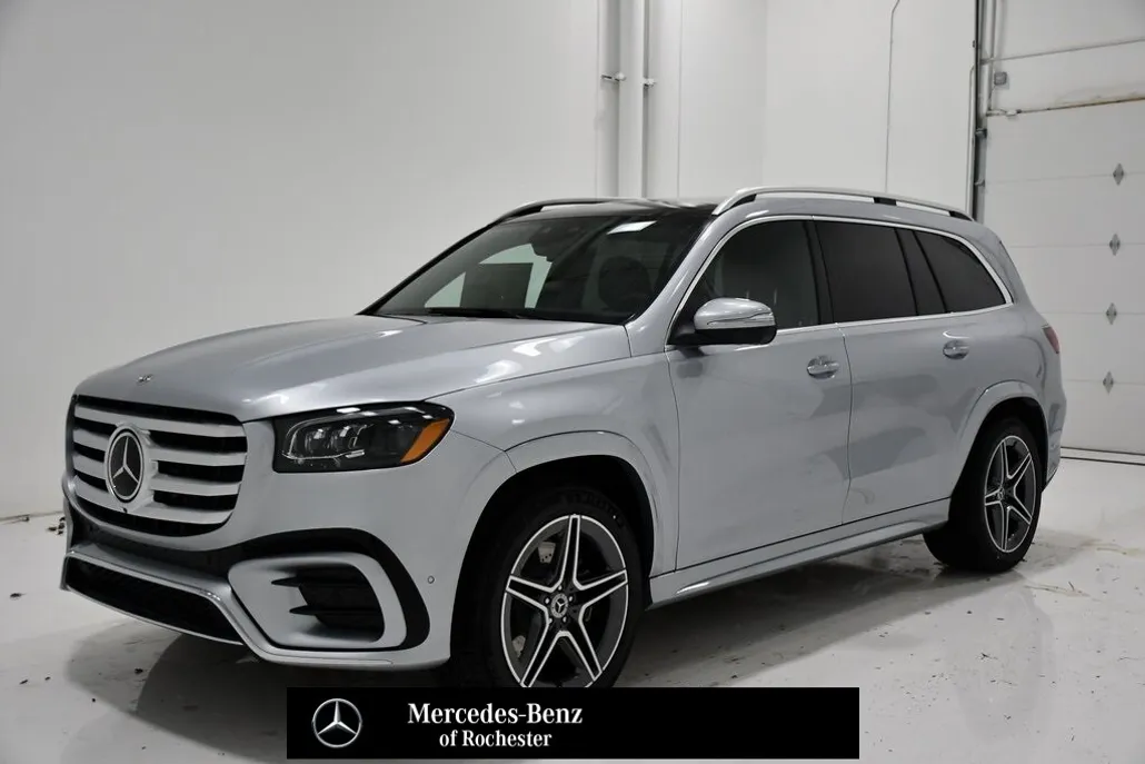 2025 Mercedes Benz GLS 450 4MATIC photo 1