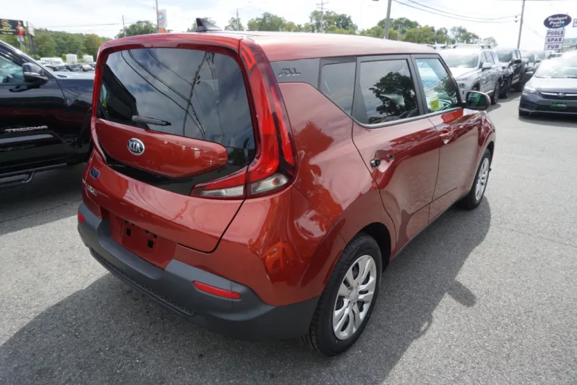2021 Kia Soul LX S X-Line photo 1