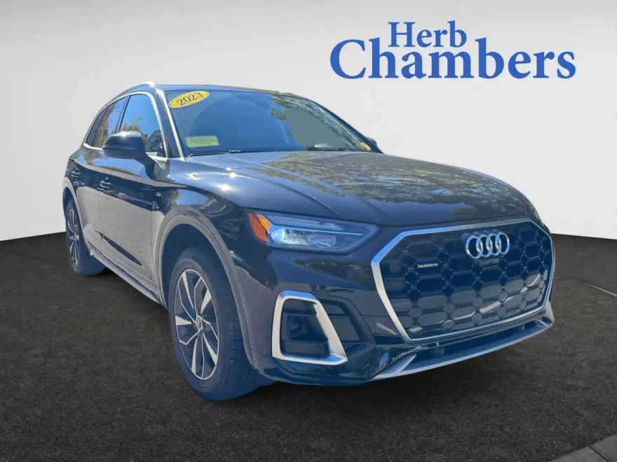 2023 Audi Q5 S line Premium Plus photo 1