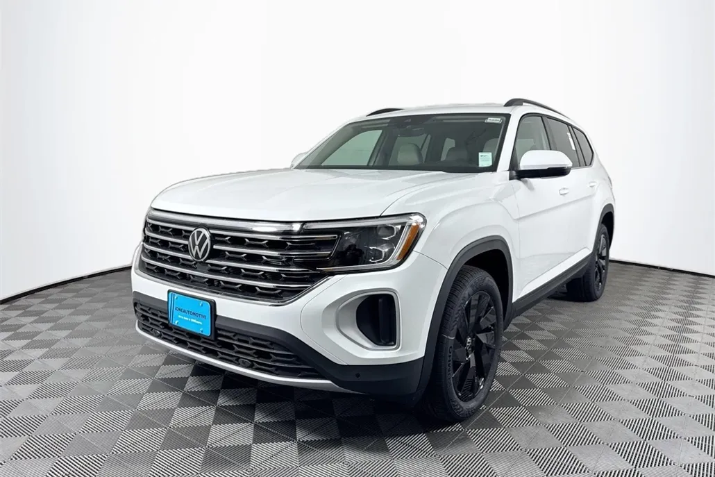 2025 Volkswagen Atlas SE Technology photo 1