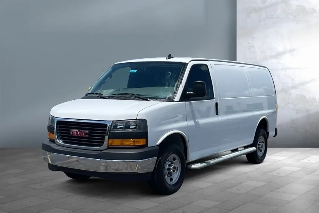 2023 Gmc Savana Cargo 2500 photo 1