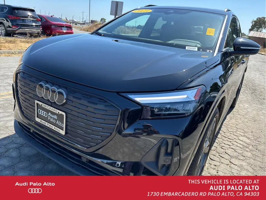 2023 Audi Q4 50 E-tron Premium Plus photo 1
