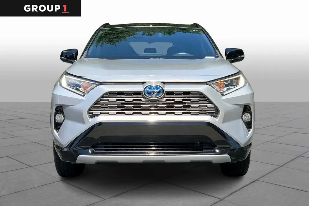 2021 Toyota RAV4 Hybrid XSE photo 1