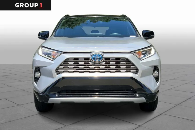 2021 Toyota RAV4 Hybrid XSE photo 1