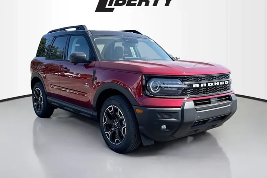 2025 Ford Bronco Sport Outer Banks photo 1