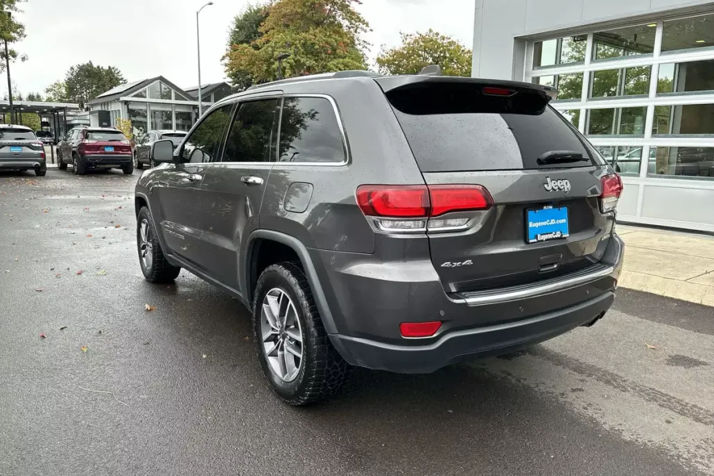 2020 Jeep Grand Cherokee Limited photo 1
