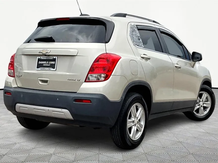 2016 Chevrolet Trax LT photo 1