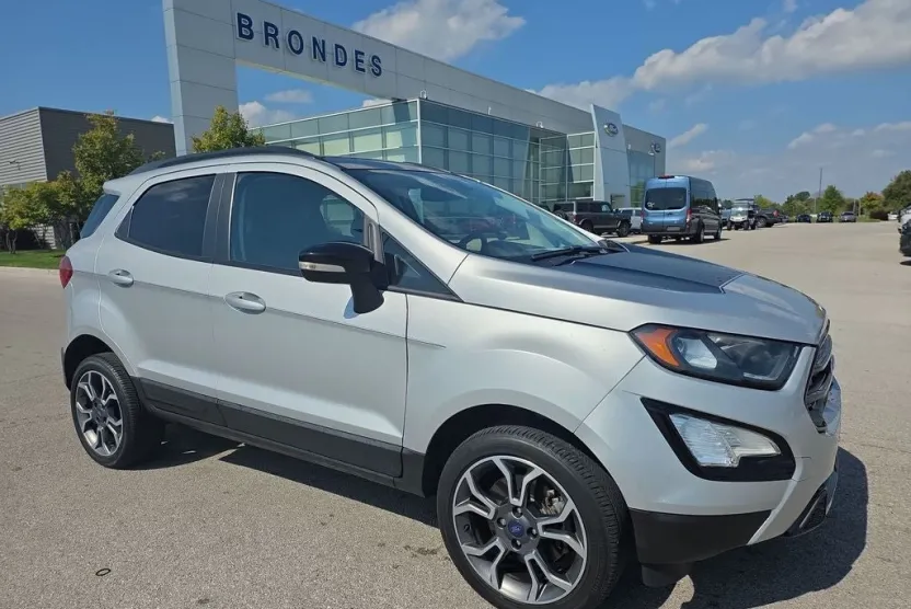 2020 Ford EcoSport SES photo 1