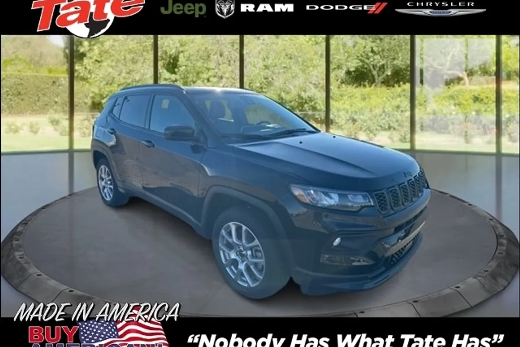 2025 Jeep Compass Latitude photo 1