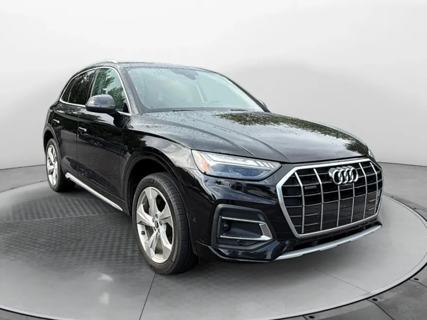 2021 Audi Q5 Prestige 45 TFSI Premium S line photo 1