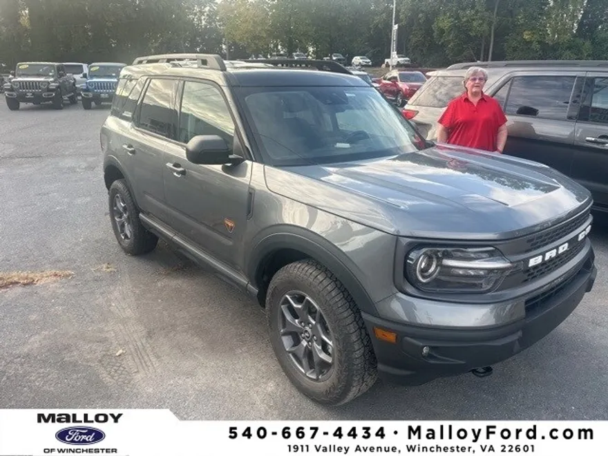 2024 Ford Bronco Sport Badlands photo 1
