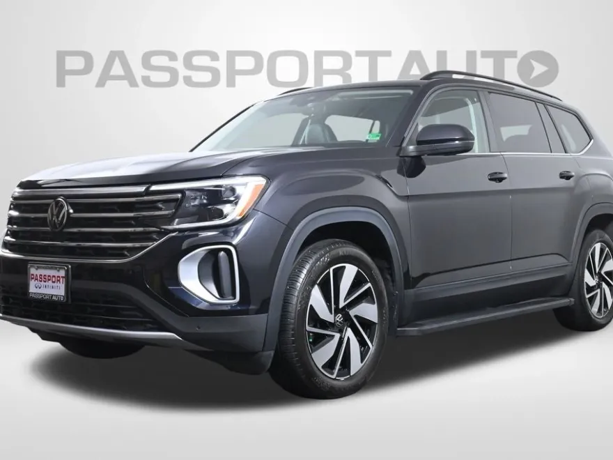 2024 Volkswagen Atlas SE Technology photo 1