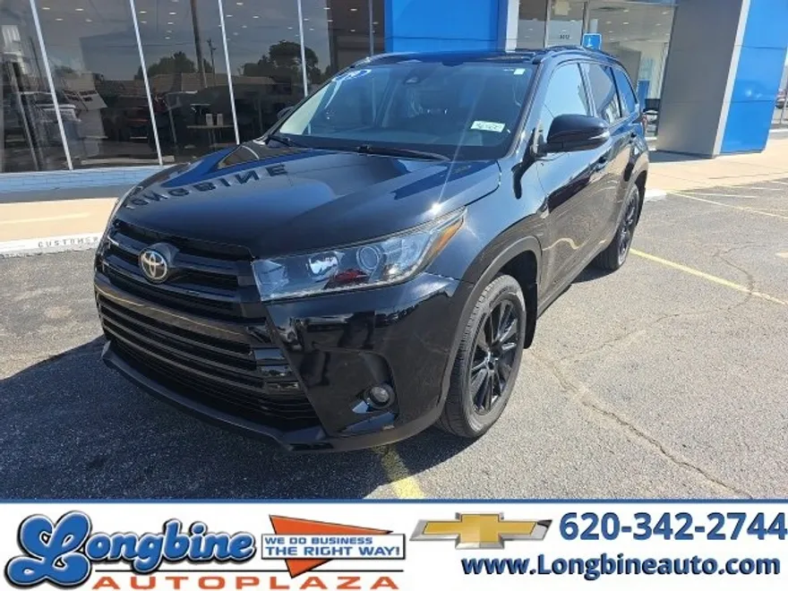 2019 Toyota Highlander SE photo 1