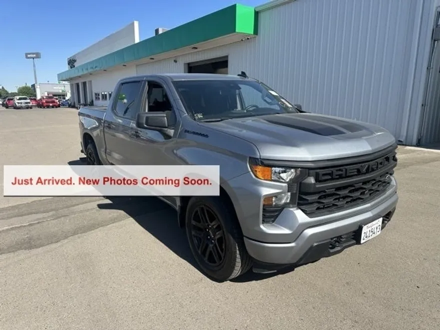 2024 Chevrolet Silverado 1500 Custom Rally Edition photo 1