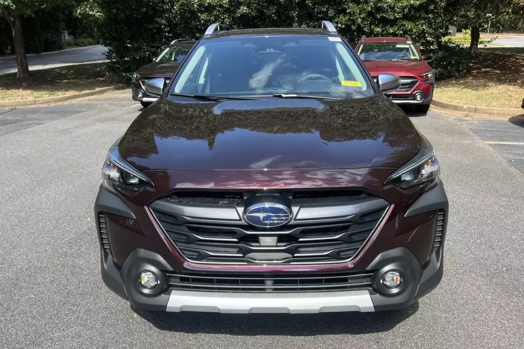 2025 Subaru Outback Touring XT photo 1