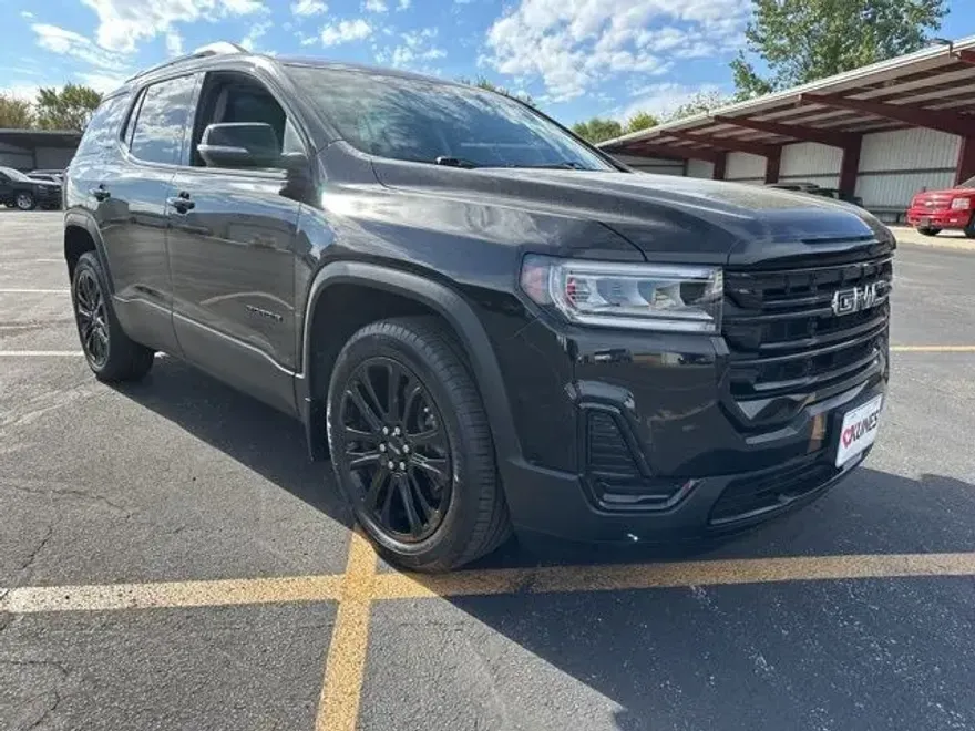 2023 Gmc Acadia SLE photo 1
