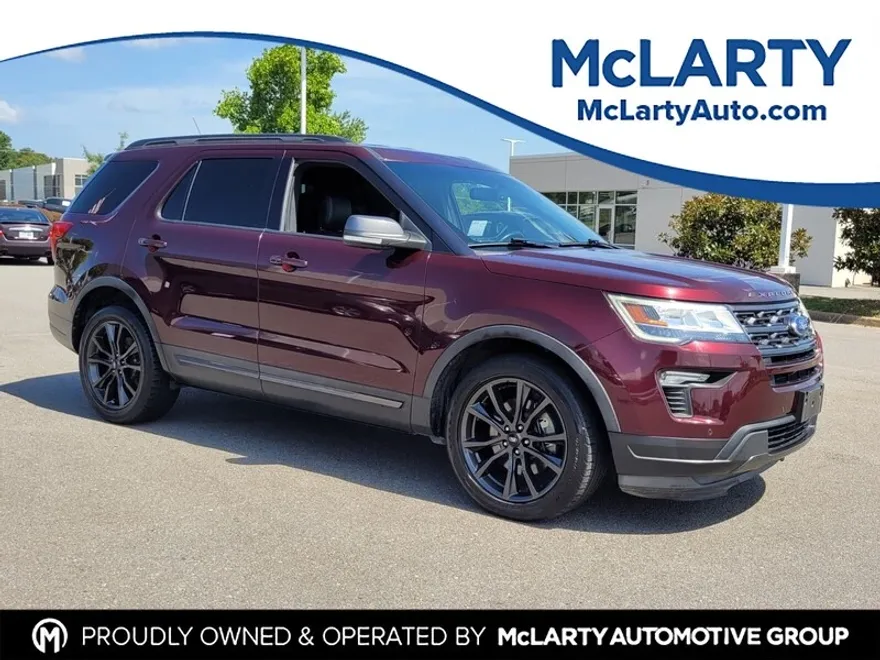 2018 Ford Explorer XLT photo 1