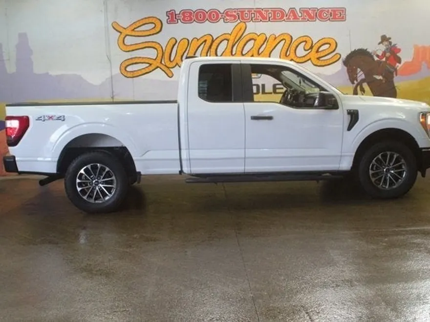 2021 Ford F-150 XL photo 1