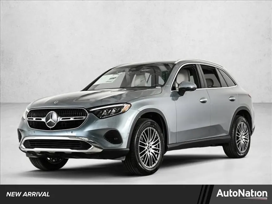 2026 Mercedes Benz GLC 300 4MATIC photo 1