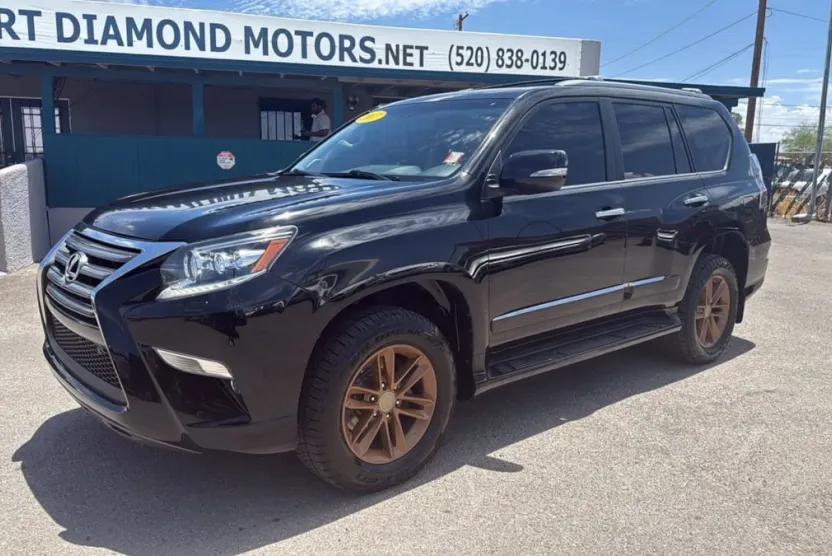 2017 Lexus GX 460 photo 1