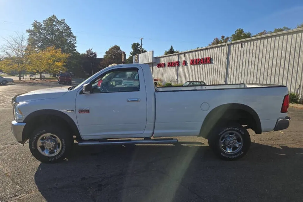 2012 Ram 2500 SLT photo 1
