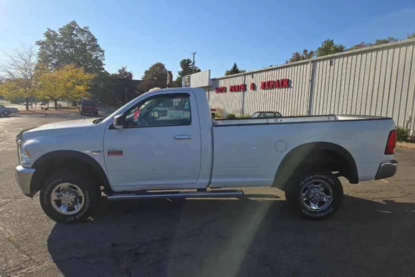2012 Ram 2500 SLT photo 1