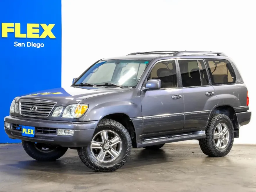 2003 Lexus LX 470 photo 1