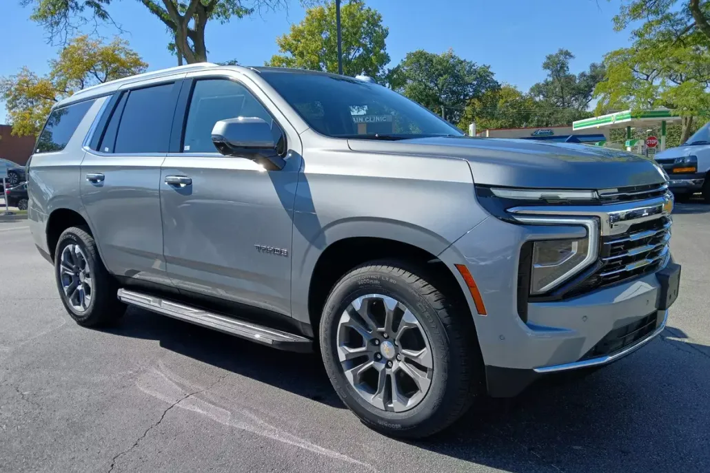2026 Chevrolet Tahoe LT photo 1