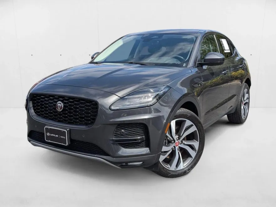 2022 Jaguar E-PACE P250 SE photo 1