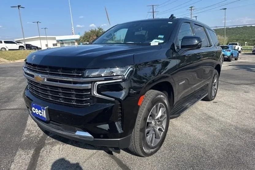 2024 Chevrolet Tahoe LT photo 1