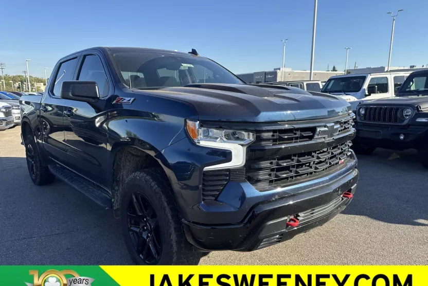 2022 Chevrolet Silverado 1500 LT Trail Boss photo 1