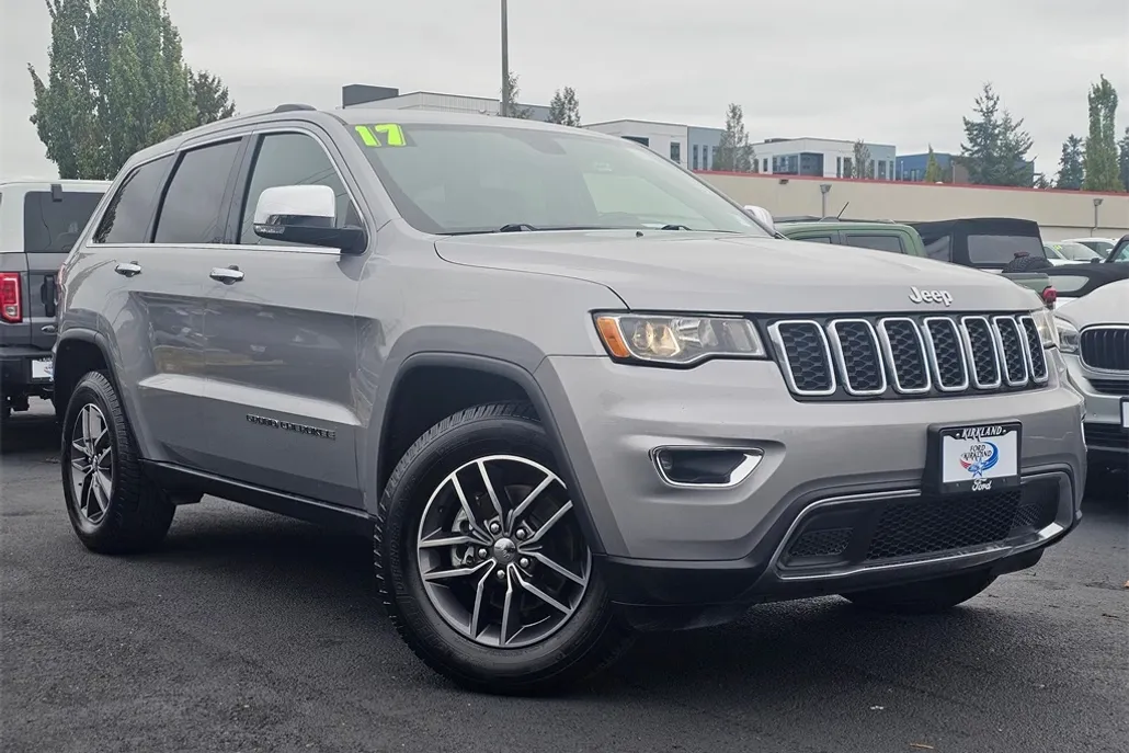 2017 Jeep Grand Cherokee Limited photo 1