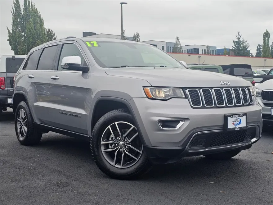 2017 Jeep Grand Cherokee Limited photo 1